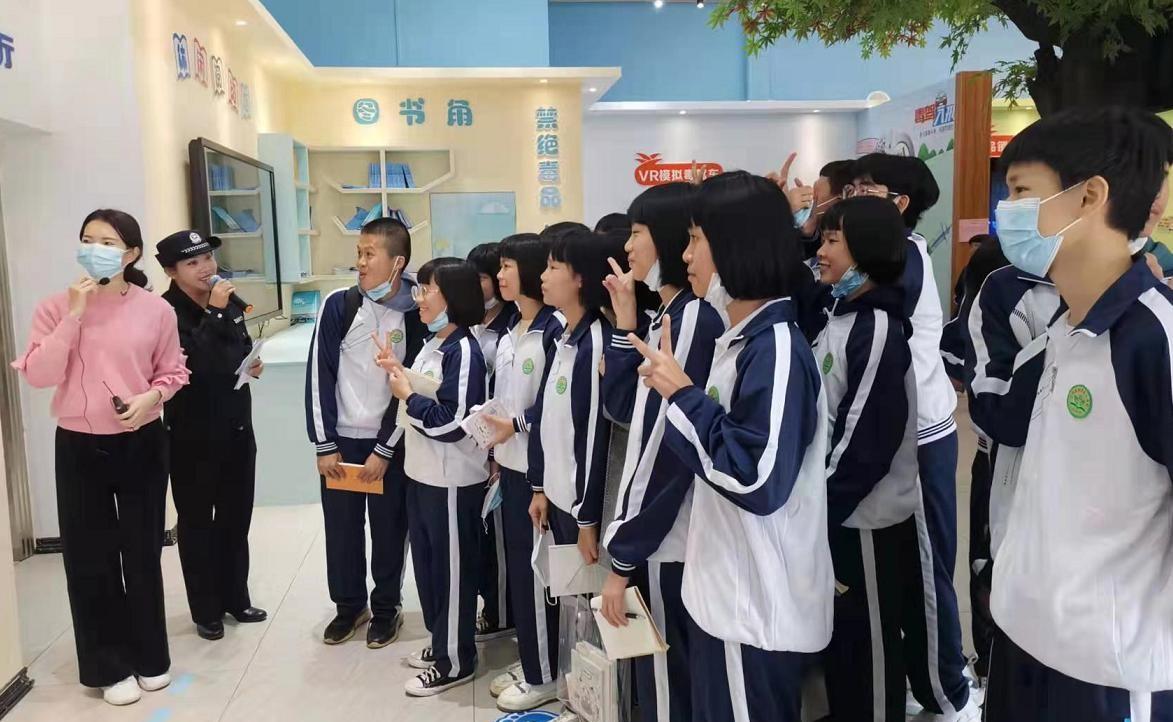 16420371091927.jpg 禁毒3.jpg